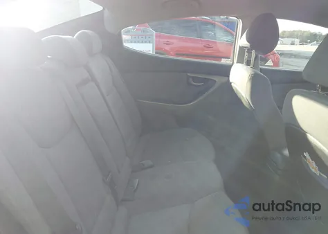 2015 Hyundai Elantra Se z USA, uszkodzony, nr VIN KMHDH4AE0FU415232